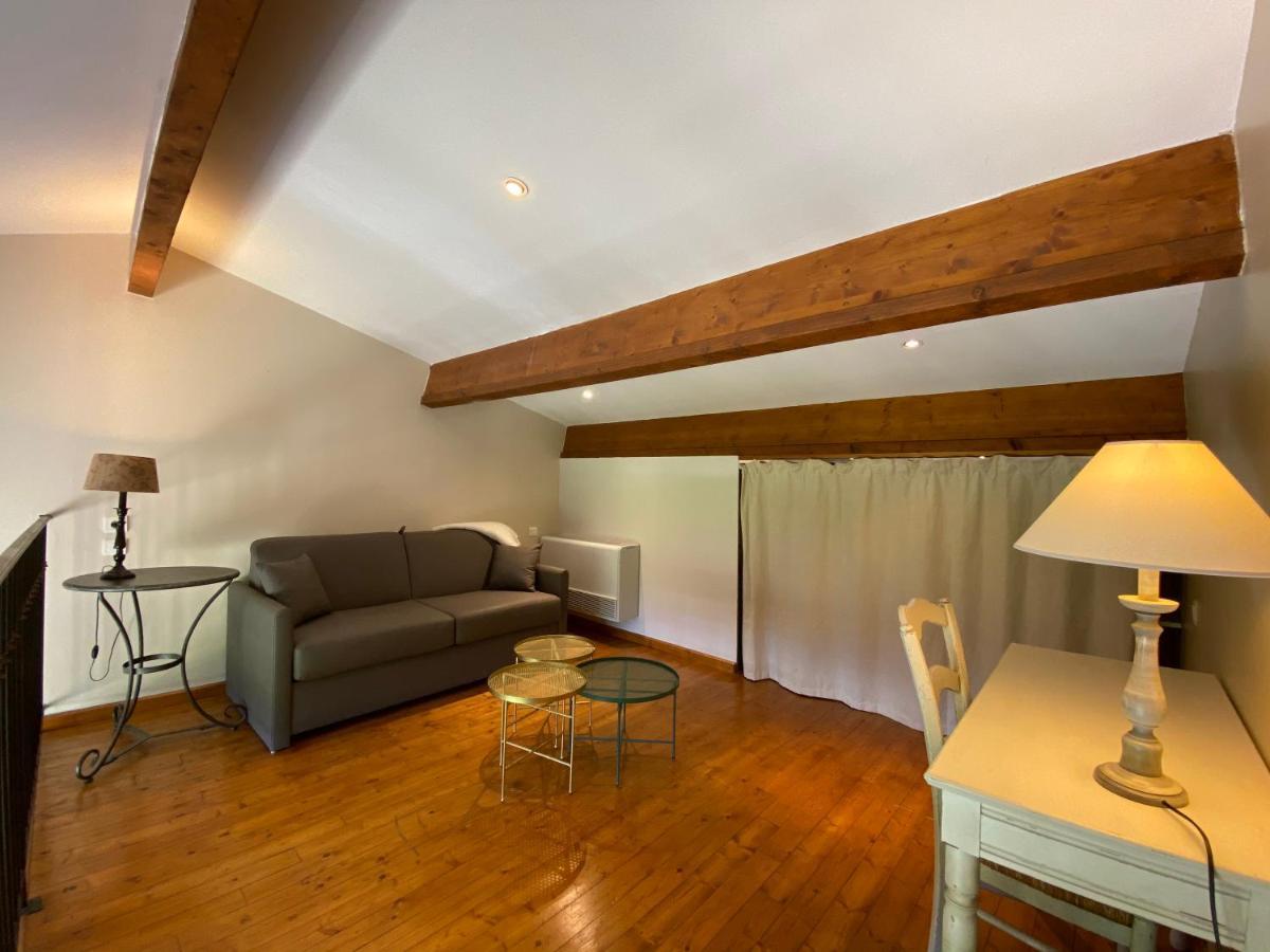 Auberge De La Tour De Brison Sanilhac  Εξωτερικό φωτογραφία