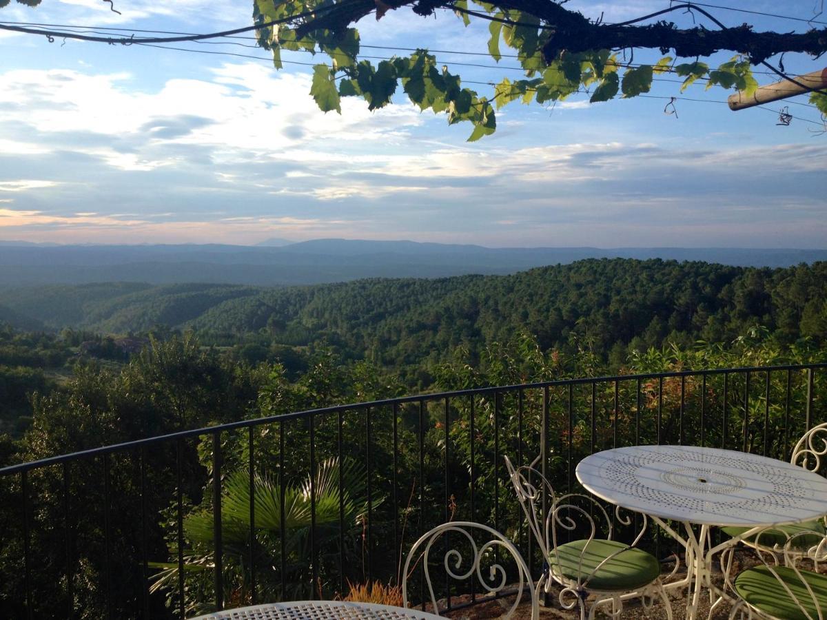 Auberge De La Tour De Brison Sanilhac  Εξωτερικό φωτογραφία