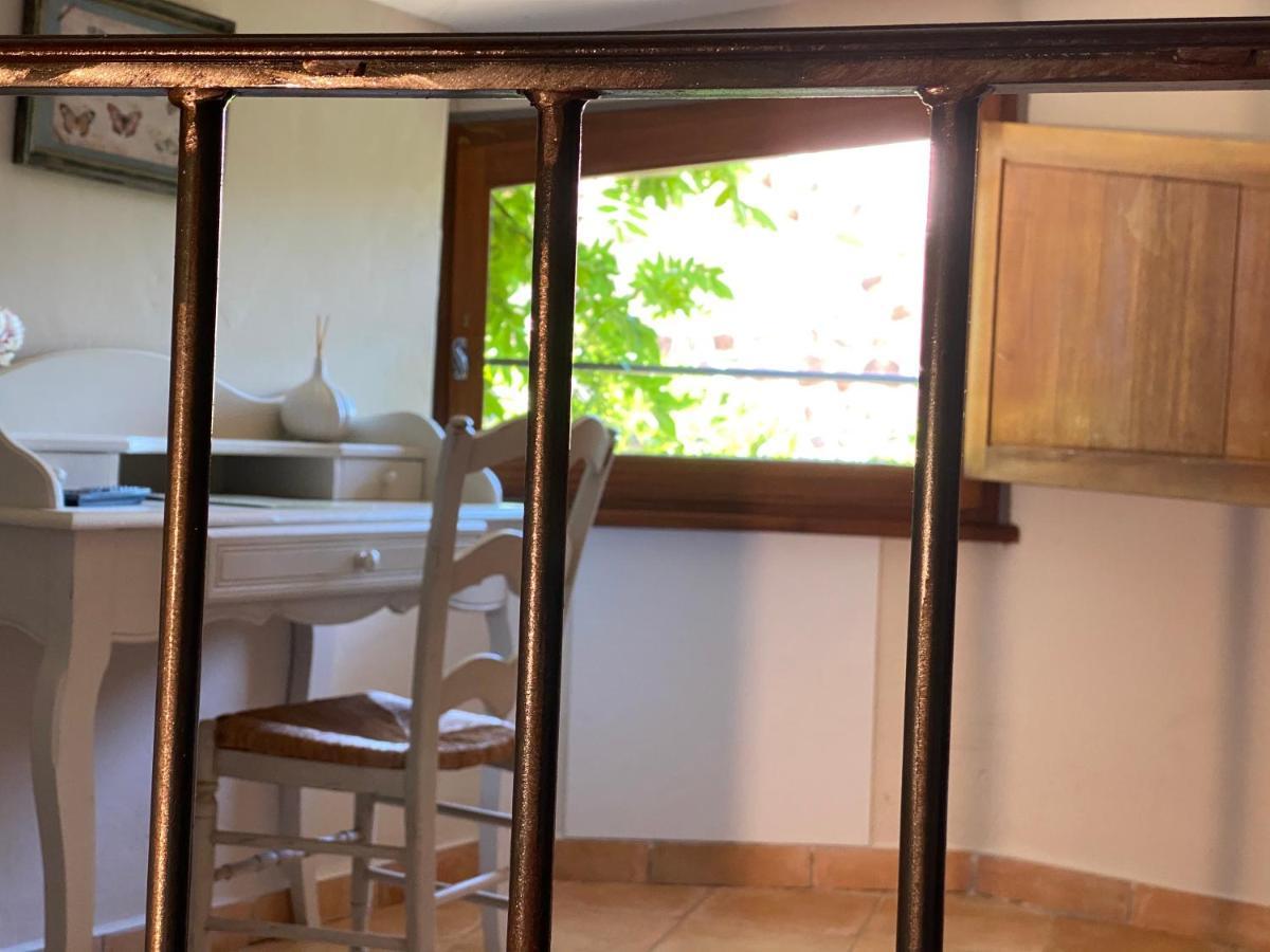 Auberge De La Tour De Brison Sanilhac  Εξωτερικό φωτογραφία